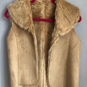 Suede/Faux Fur Vest (S)